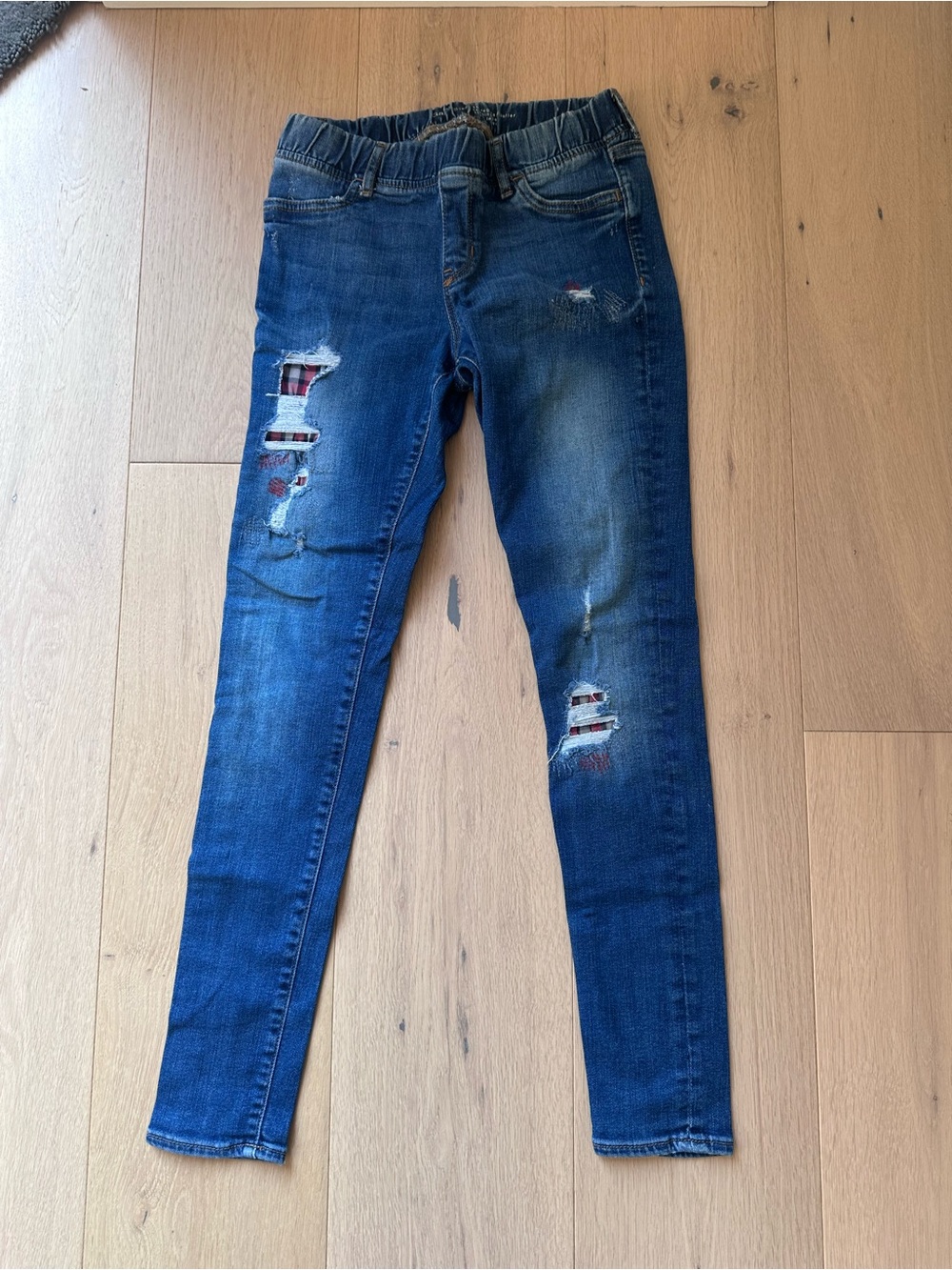 GAP kids size 14 but fits SM Dark Blue Skinny Jeans with Plaid Patch Distressing